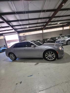 2018 Chrysler 300 Limited