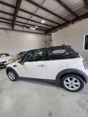 2010 MINI Cooper Base