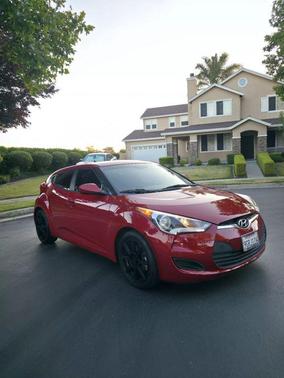 2015 Hyundai Veloster Base