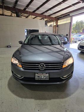 2015 Volkswagen Passat 1.8T Limited Edition