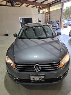 2015 Volkswagen Passat 1.8T Limited Edition