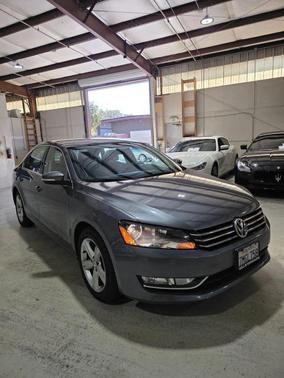 2015 Volkswagen Passat 1.8T Limited Edition