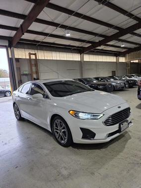 2019 Ford Fusion SEL