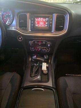 2017 Dodge Charger SE