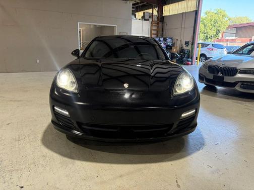 Black 2011 Porsche Panamera 4