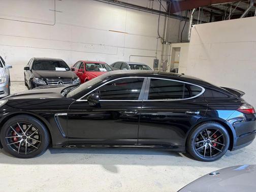 Black 2011 Porsche Panamera 4