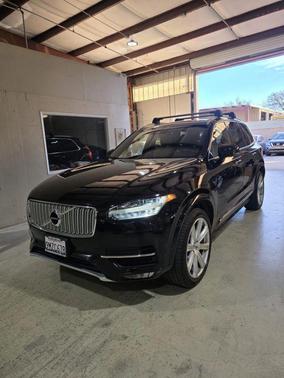 2019 Volvo XC90 T6 Inscription