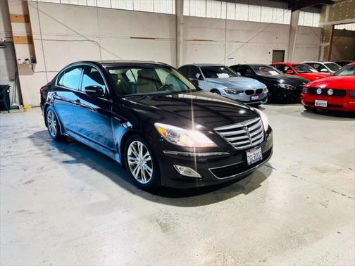 2014 Hyundai Genesis 3.8