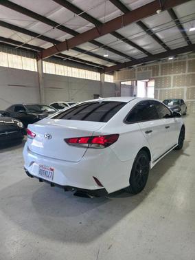 2018 Hyundai SONATA Sport 2.0T