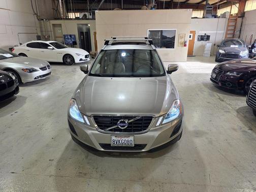 2012 Volvo XC60 T6
