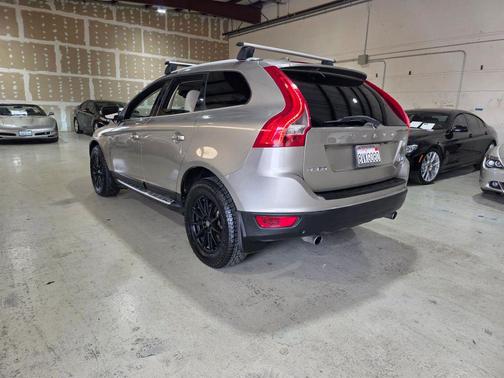 2012 Volvo XC60 T6