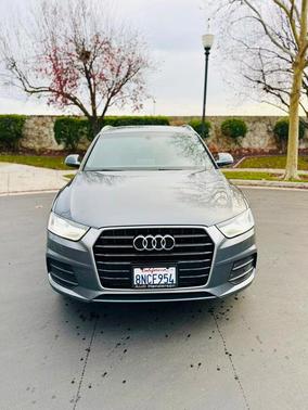 2017 Audi Q3 2.0T Premium