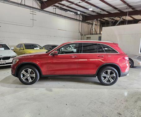 2016 Mercedes-Benz GLC 300 4MATIC