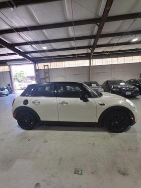 2015 MINI Hardtop Cooper