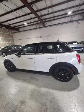 2015 MINI Hardtop Cooper
