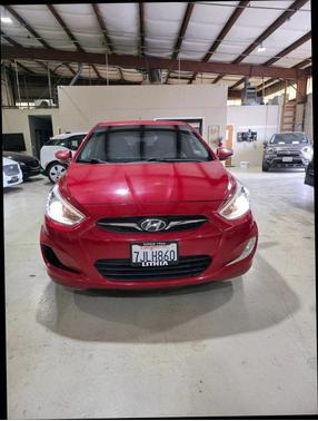 2014 Hyundai Accent SE