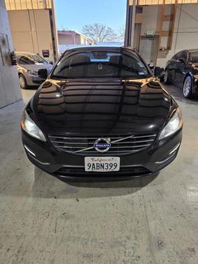 2015 Volvo S60 T5 Platinum