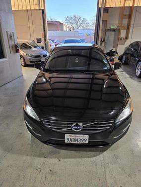 2015 Volvo S60 T5 Platinum