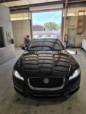 2013 Jaguar XJ Base