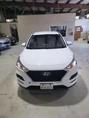 2019 Hyundai TUCSON SE