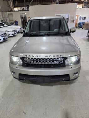 Gold 2013 Land Rover Range Rover Sport HSE