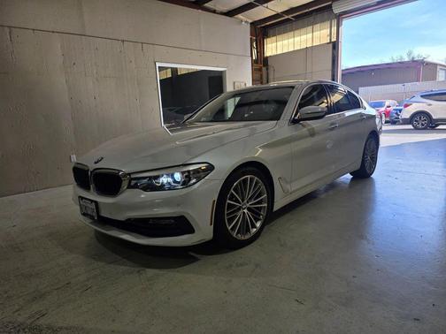 2017 BMW 530 530i Sedan 4D