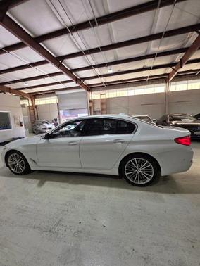 2017 BMW 530 530i Sedan 4D