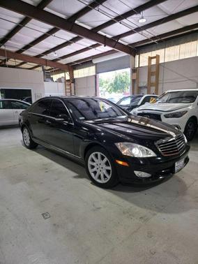 2007 Mercedes-Benz S-Class S 550 Sedan 4D