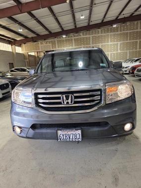 Polished Metal Metallic 2013 Honda Pilot Touring