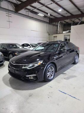 2020 Kia Optima LX