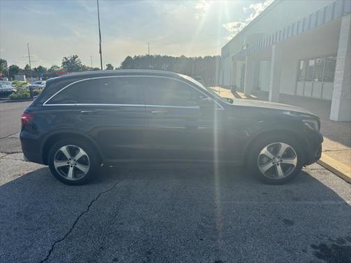 2017 Mercedes-Benz GLC 300 Base