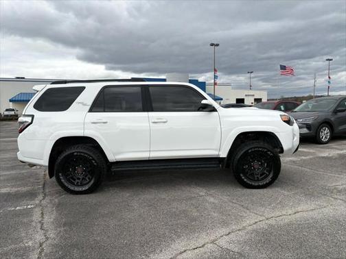 2020 Toyota 4Runner TRD Off Road