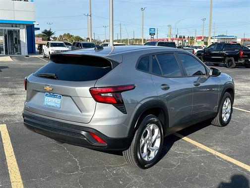 2024 Chevrolet Trax LS