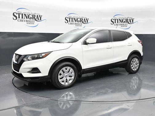 Glacier White 2020 Nissan Rogue Sport S