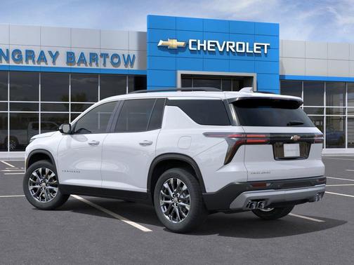 White 2026 Chevrolet Traverse LT