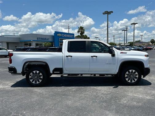 2025 Chevrolet Silverado 2500 Custom