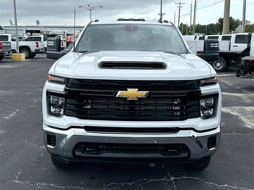 2025 Chevrolet Silverado 3500 WT