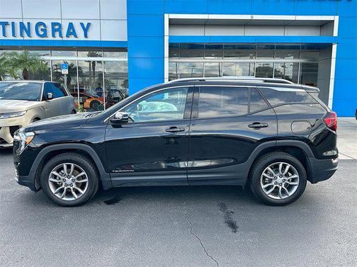2022 GMC Terrain SLT