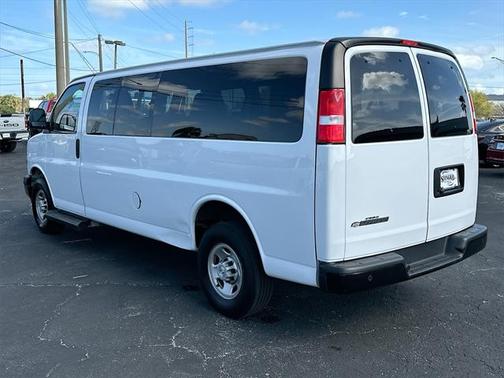 2022 Chevrolet Express 3500 RWD 3500 Extended Wheelbase LS