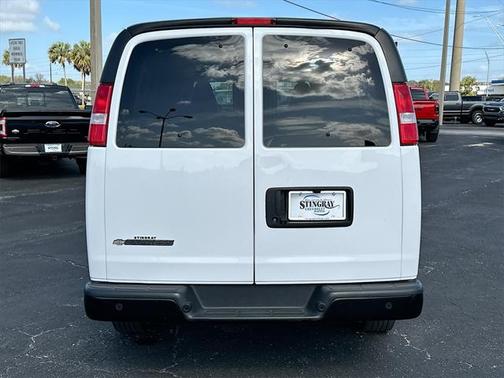 2022 Chevrolet Express 3500 RWD 3500 Extended Wheelbase LS
