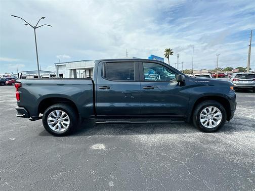 2020 Chevrolet Silverado 1500 Custom