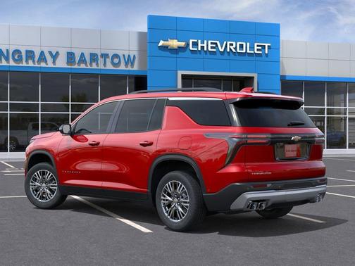 Radiant Red Tintcoat 2026 Chevrolet Traverse LT