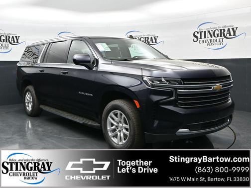 Midnight Blue Metallic 2024 Chevrolet Suburban LT