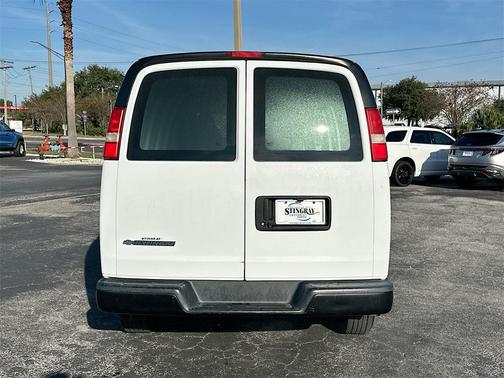 2017 Chevrolet Express 2500 Work Van