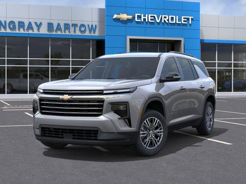Sterling Gray Metallic 2026 Chevrolet Traverse LT