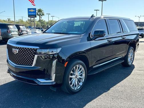 2022 Cadillac Escalade ESV Premium Luxury