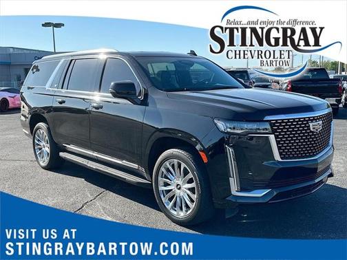 2022 Cadillac Escalade ESV Premium Luxury