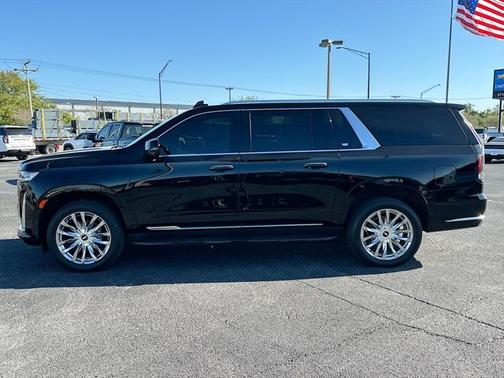 2022 Cadillac Escalade ESV Premium Luxury