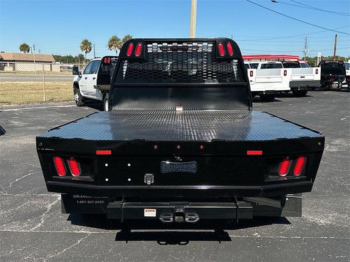 2025 Chevrolet Silverado 3500 WT