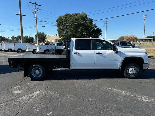 2025 Chevrolet Silverado 3500 WT